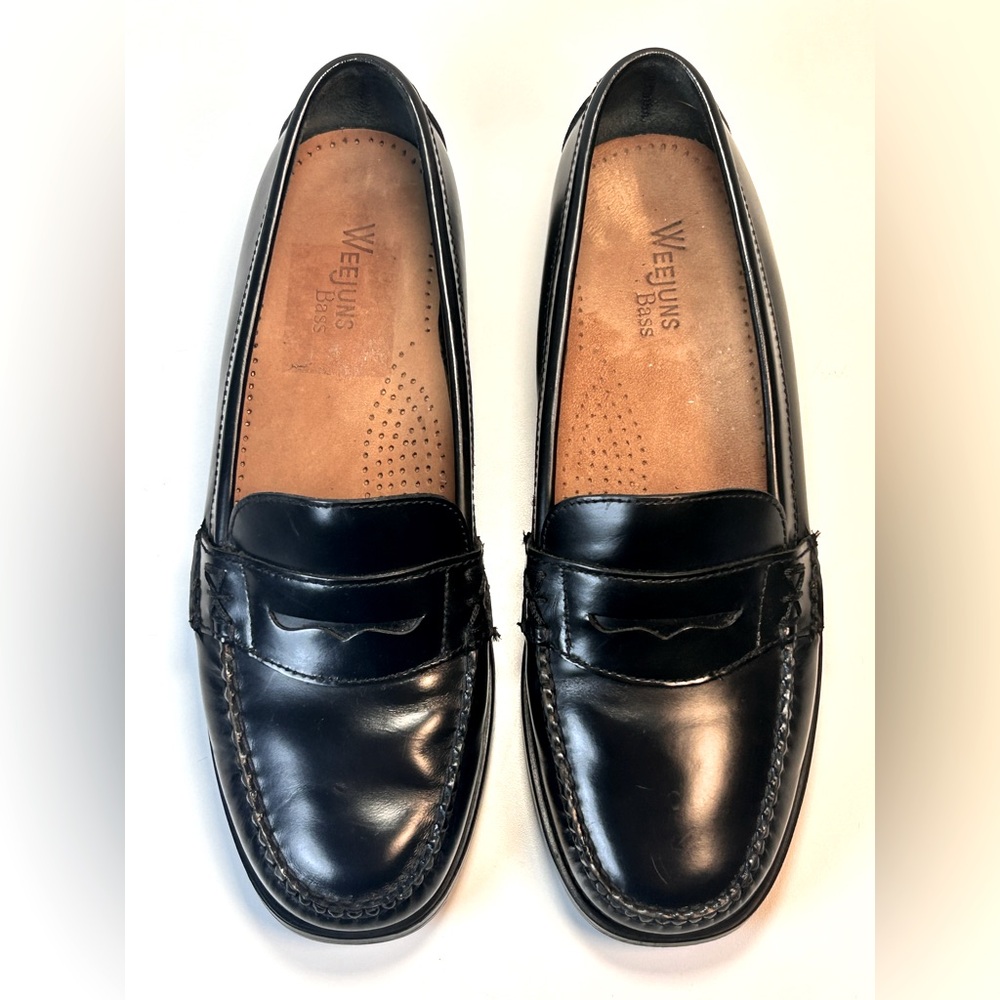 G.H. Bass & Co. Shiny Black Weejuns Loafers